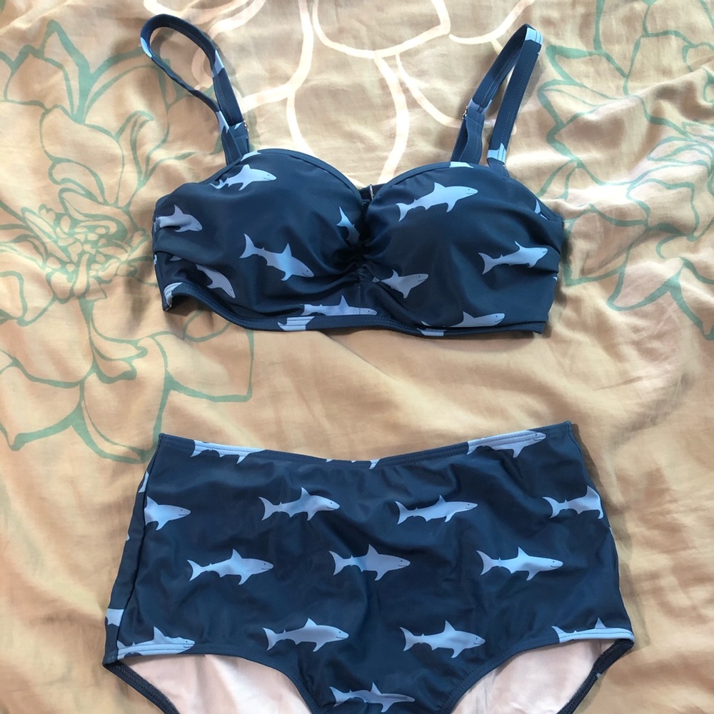 Swim with the Sharks high-waisted Bikini!